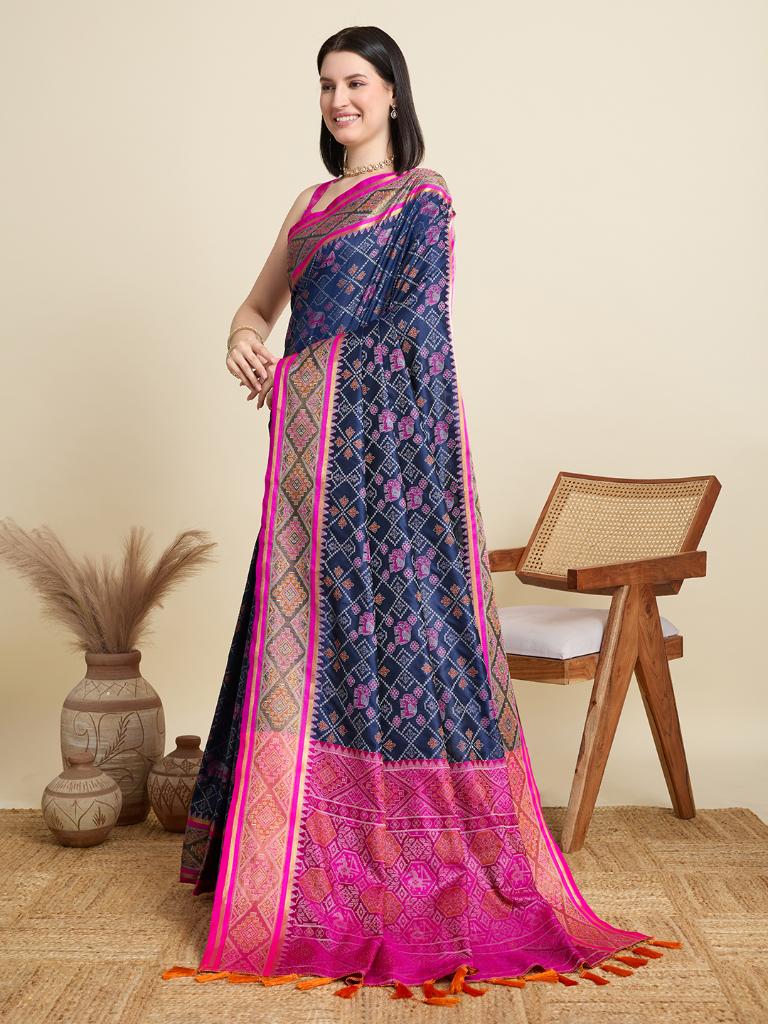 Women Navy Blue Woven Saree with Pink Zari Border