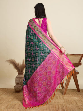 Women Green Woven Saree with Pink Zari Border
