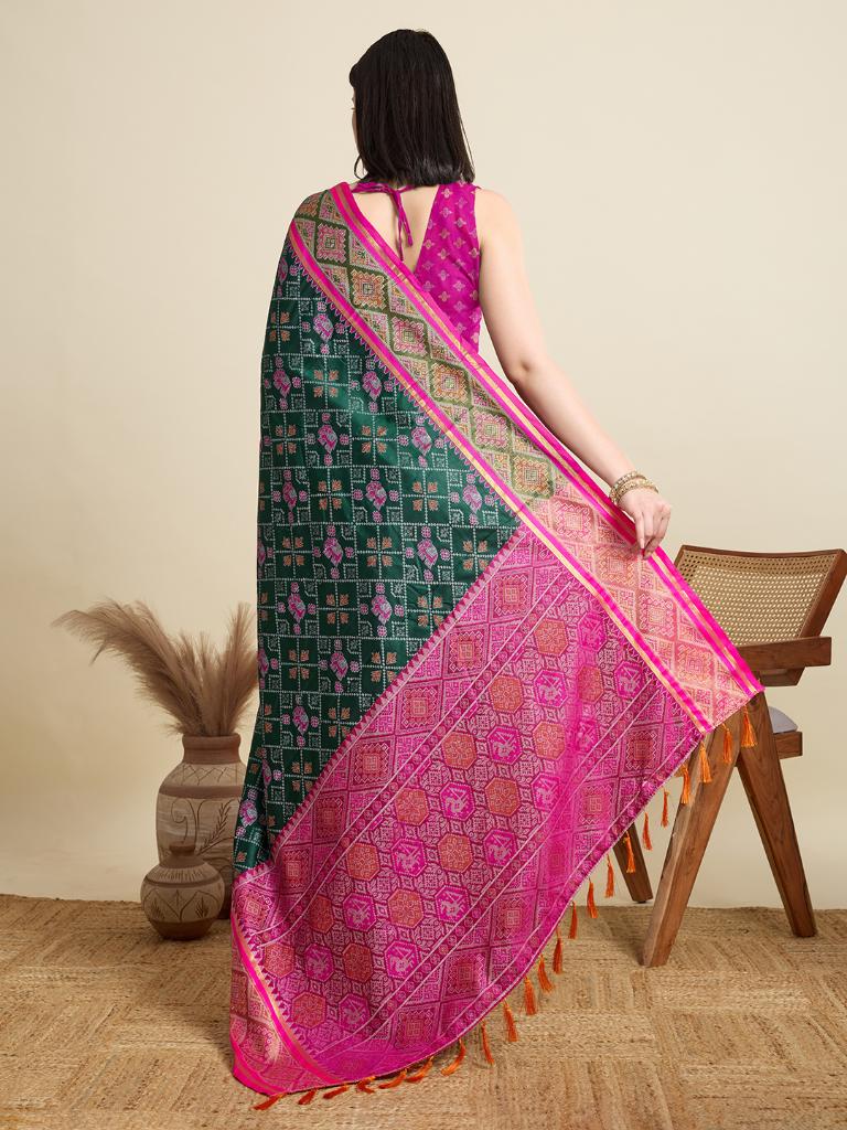 Women Green Woven Saree with Pink Zari Border