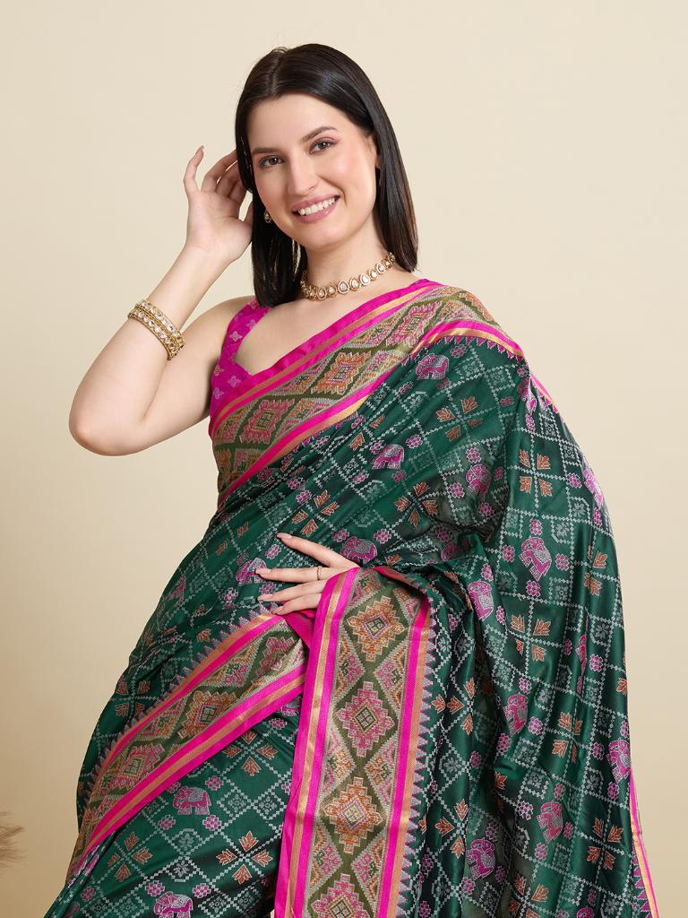 Women Green Woven Saree with Pink Zari Border