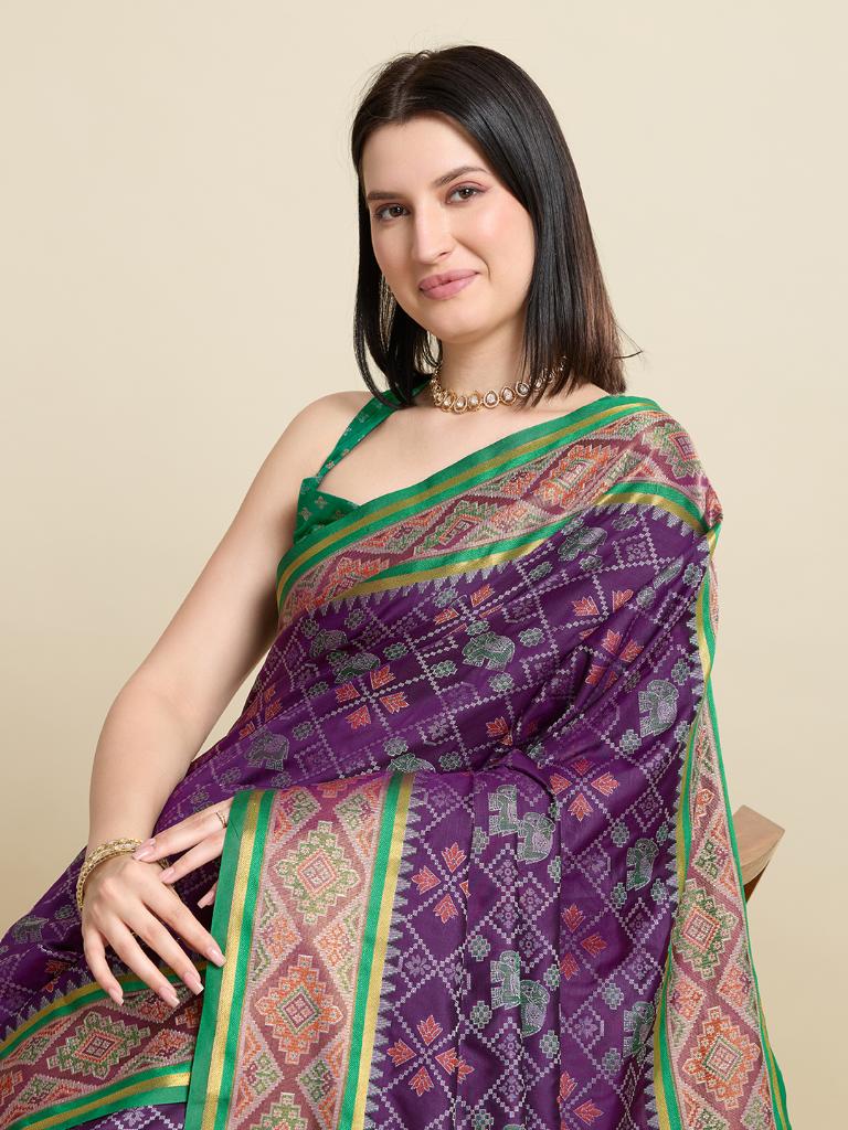 Women Purple Woven Saree with Green Zari Border