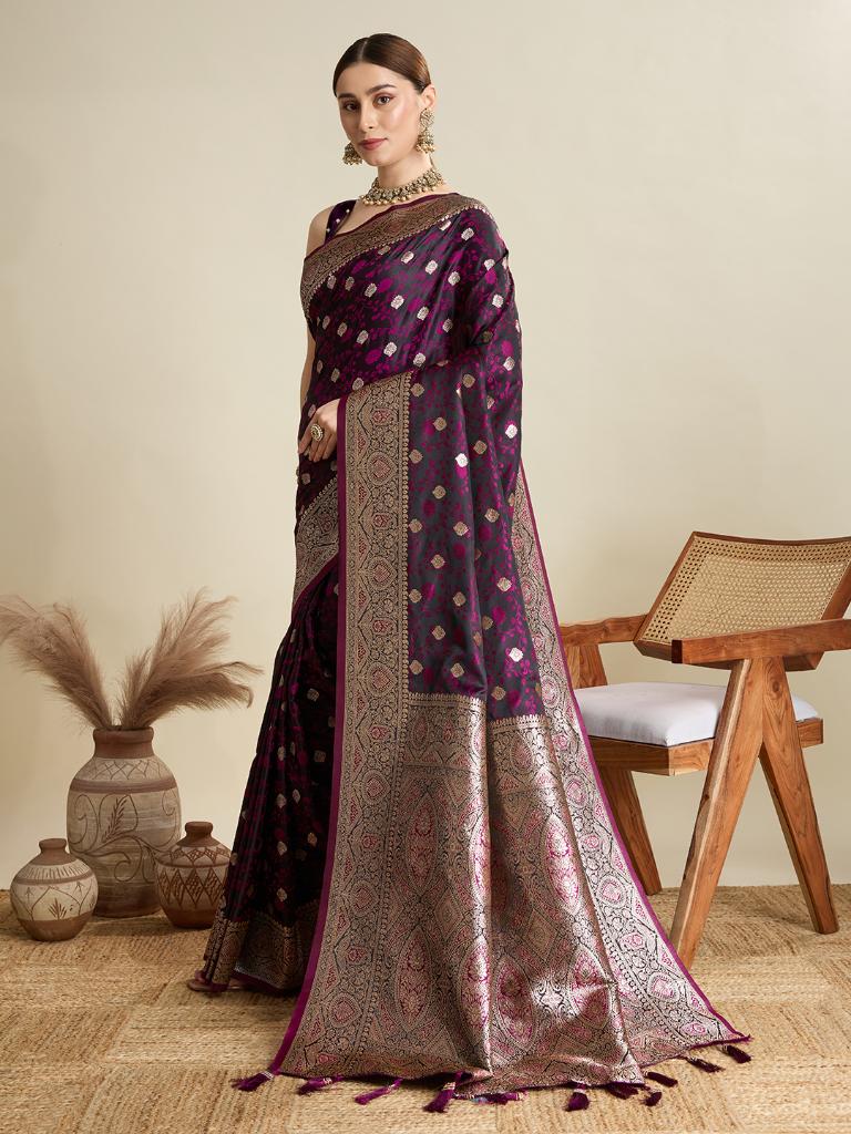 Women Purple Woven Saree with Silver Zari Border