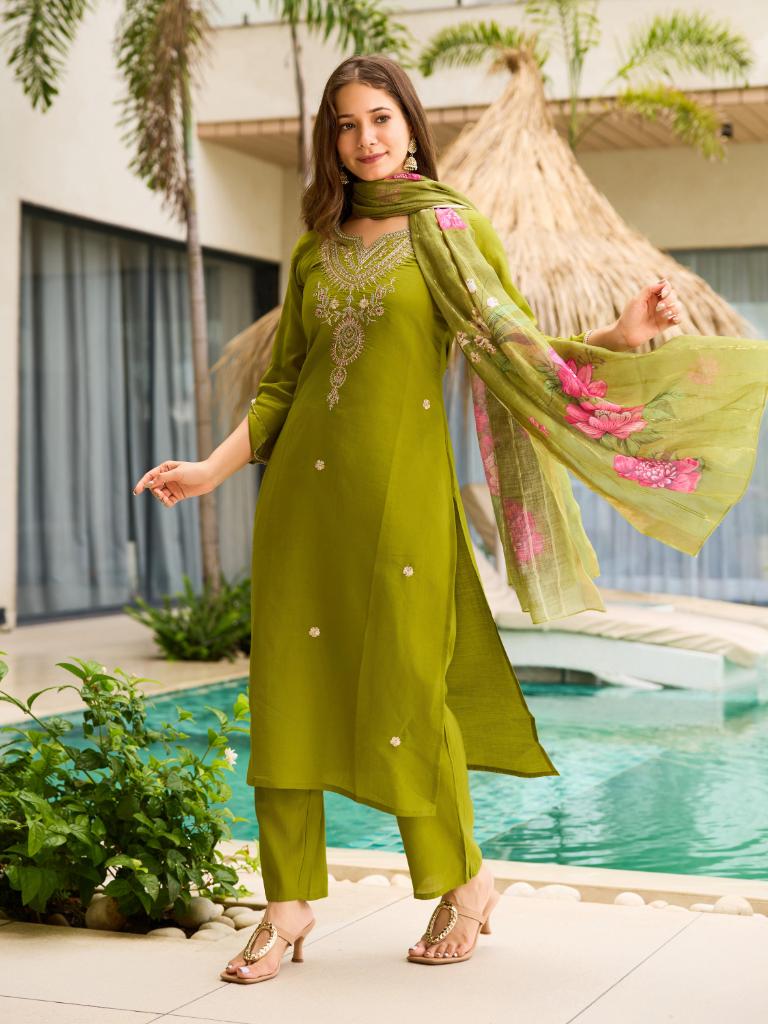 Women Olive Green Embroidered Kurta Set with Dupatta & Pant