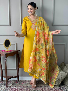 Women Mustard Yellow Kurta Pant Set with Floral Organza Dupatta
