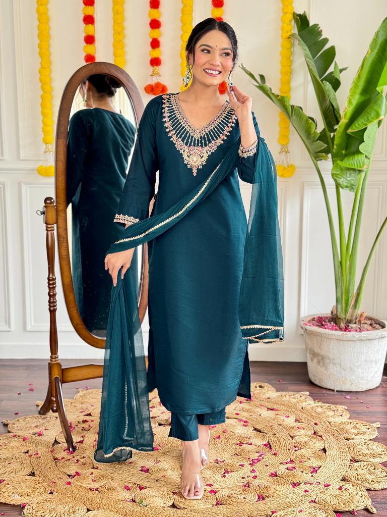 Women Teal Embroidered Kurta Pant Set with Dupatta