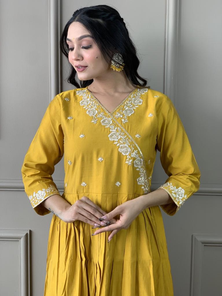 Women Mustard Yellow Embroidered Kurta Pant Set with Organza Dupatta