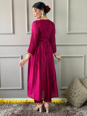 Women Pink Embroidered Anarkali Kurta Pant Set with Dupatta
