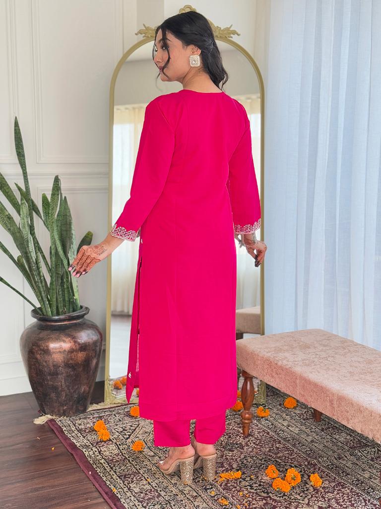 Women Fuchsia Pink Embroidered Kurta Pant Set with Printed Dupatta