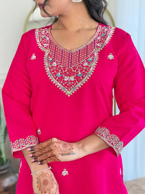 Women Fuchsia Pink Embroidered Kurta Pant Set with Printed Dupatta