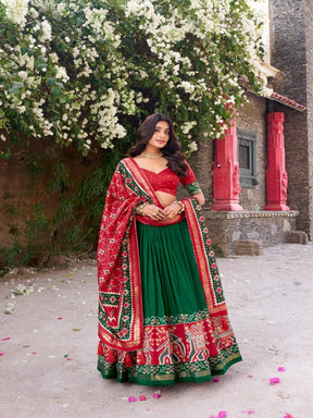 Women’s Green Lehenga Choli Set with Red Printed Dupatta