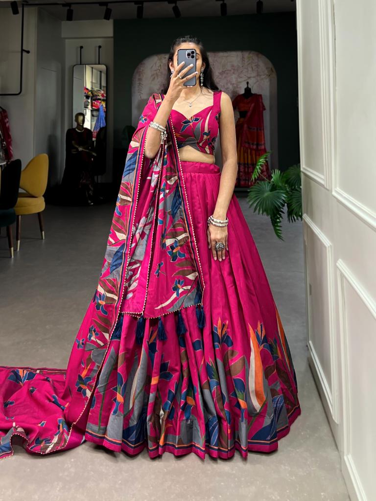 Women’s Pink Printed Lehenga Choli Set with Dupatta