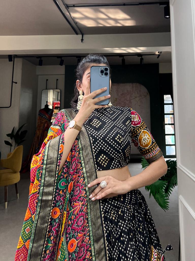 Women’s Black Printed Lehenga Choli Set with Dupatta