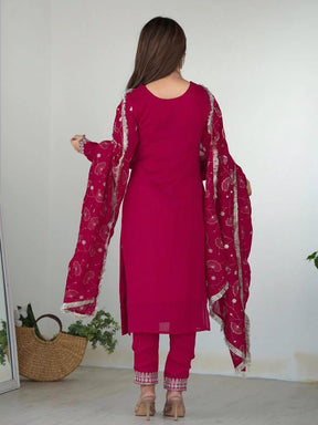 Women Pink Embroidered Kurta Set with Dupatta